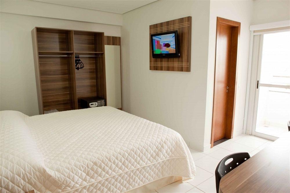 Serras Hotel Cuiaba  Exterior photo